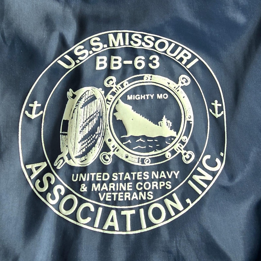 USS Missouri BB-63 Association Navy Veteran Mens Size M Windbreaker Made in USA - Picture 2 of 13